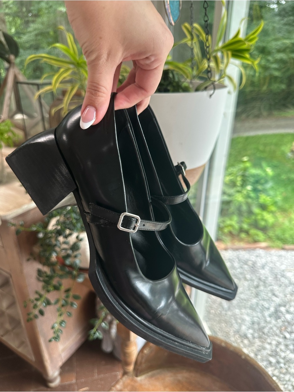 Vagabond Black Mary Jane Pointed Block Heel Mules 8.5
